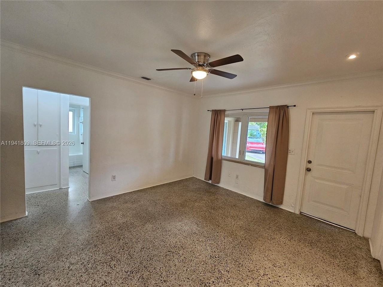 1100 Ne 115th St #0 - Photo 6 of 21