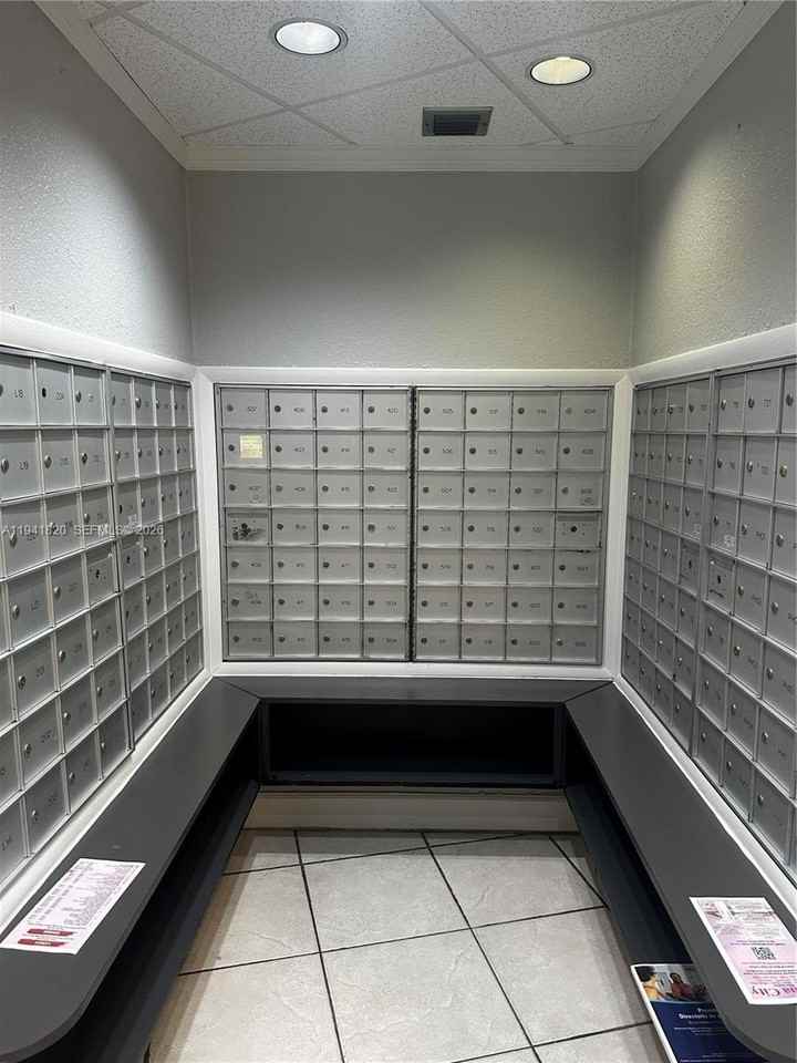 1000 Saint Charles Pl #413 - Photo 4 of 14