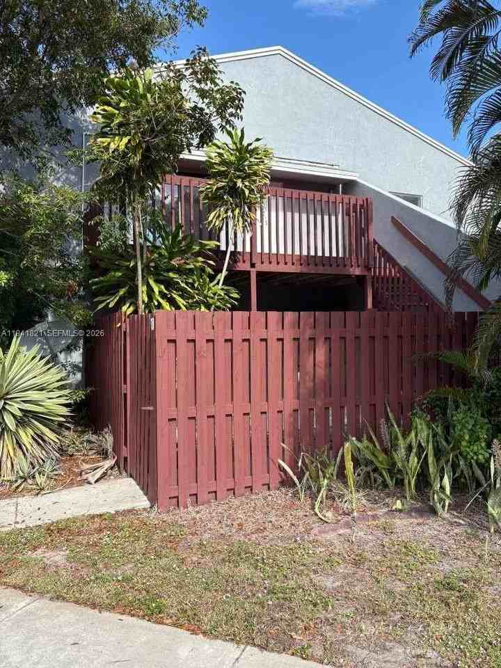 17 Crossings Cir #F - Photo 2 of 18