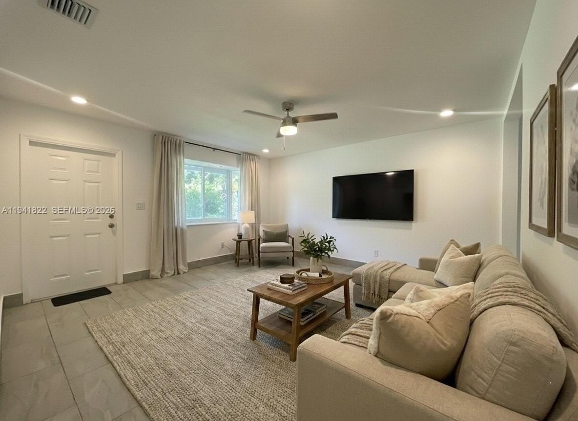 1396 Ne 117th St #1396 - Photo 3 of 6