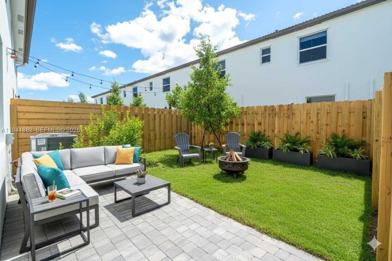 2646 Se 27th Dr #2646 - Photo 7 of 50