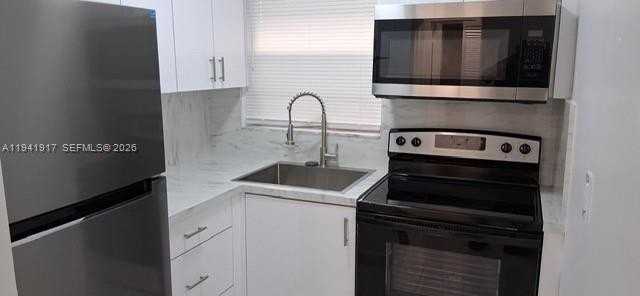 2332 Fillmore St #6-12 - Photo 2 of 8