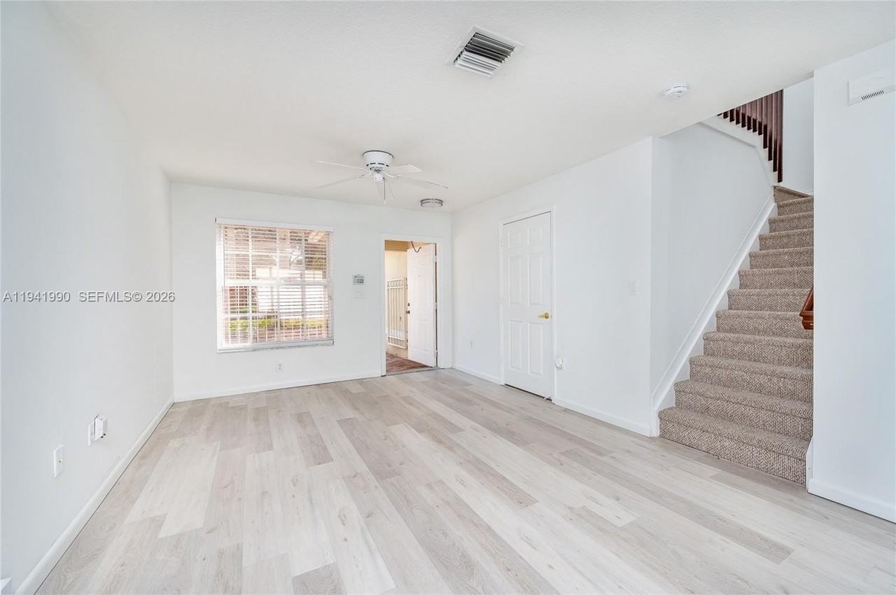 2296 Nw 171st Ter #2296 - Photo 7 of 30