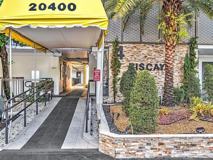 20400 W Country Club Dr #812 - Photo 1 of 1