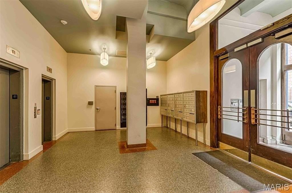 1136 Washington Ave #407 - Photo 5 of 27