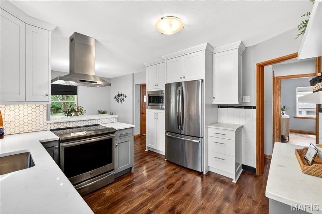 945 Liggett Ave - Photo 3 of 38