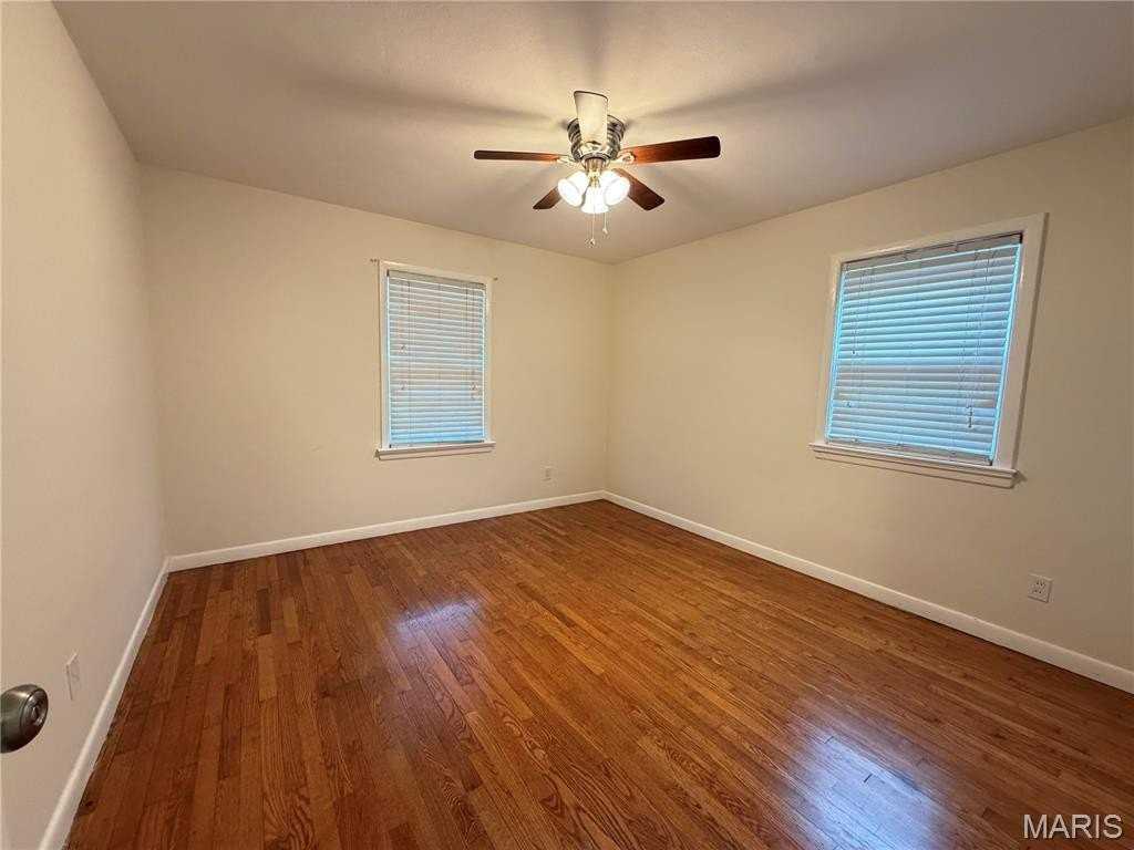 854 Loekes Dr - Photo 6 of 12