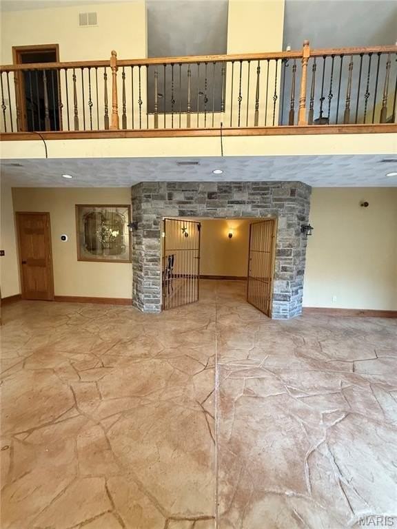 205 Paul Pl - Photo 6 of 50