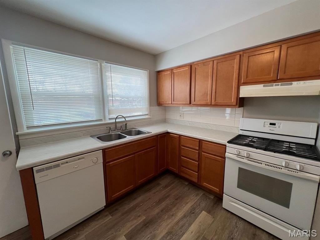 10117 Niblic Dr - Photo 4 of 13