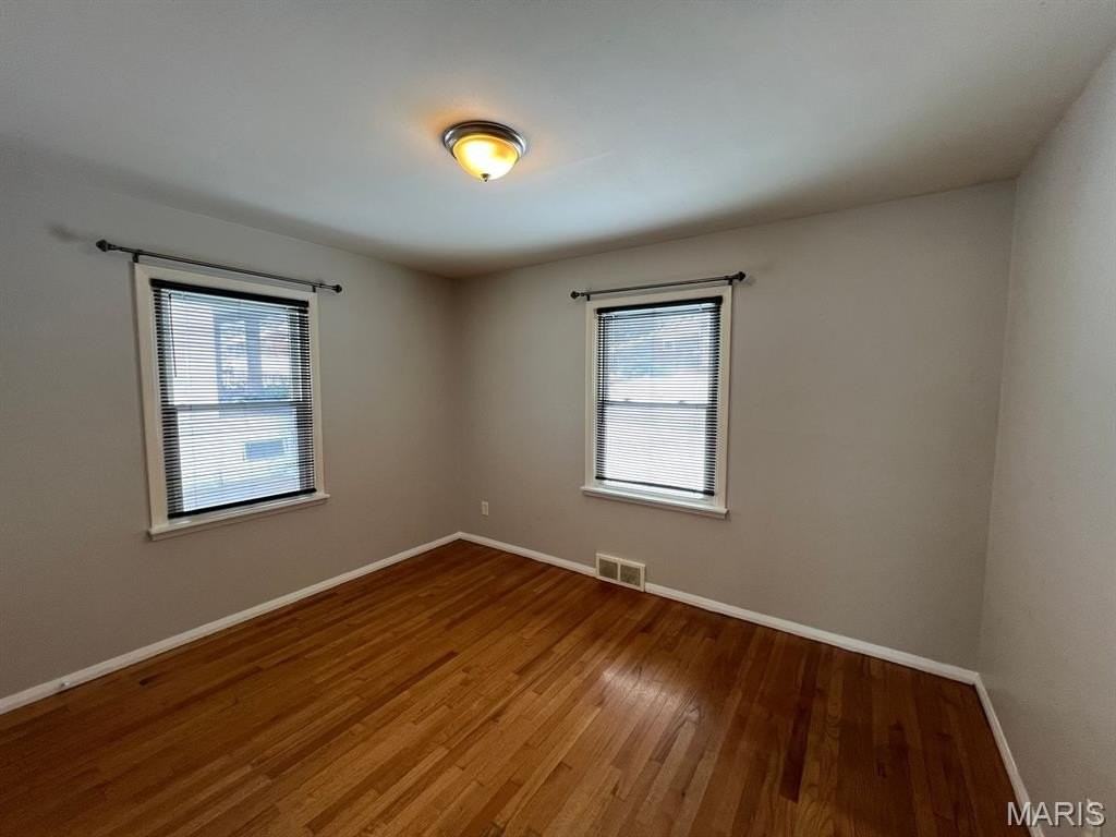 10117 Niblic Dr - Photo 5 of 13