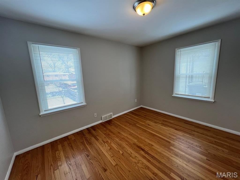 10117 Niblic Dr - Photo 6 of 13