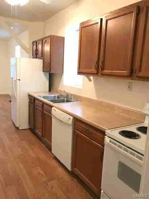 120 W 7th St - Photo 5 of 12