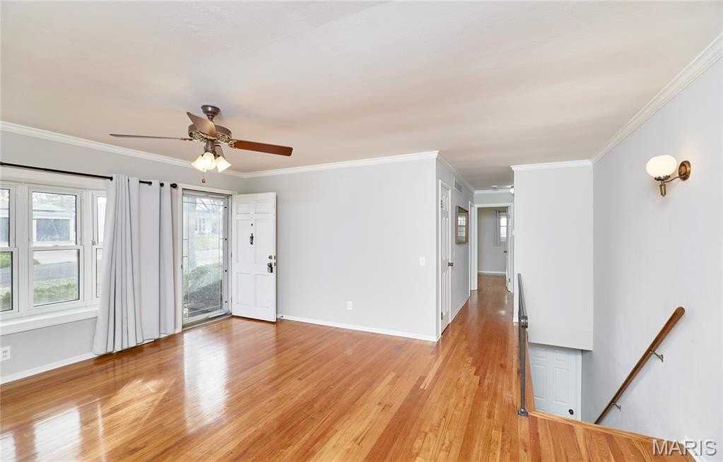 705 Vendome Ln - Photo 5 of 28