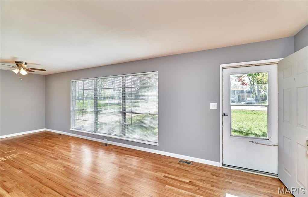 5 Reece Dr - Photo 4 of 50