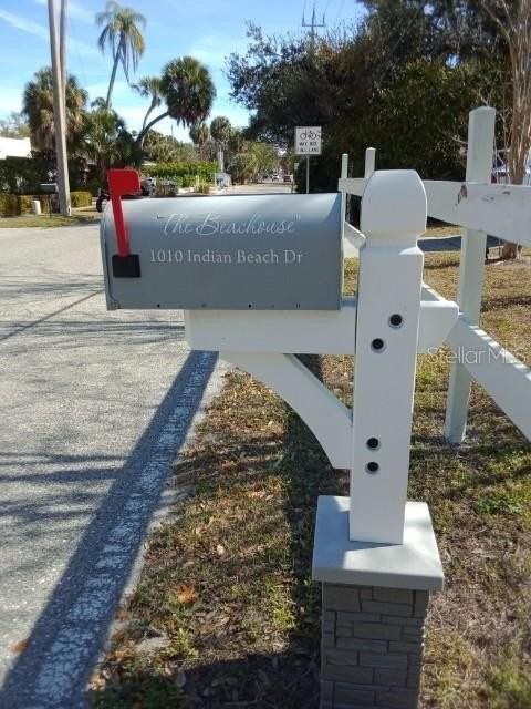 1010 Indian Beach Dr - Photo 4 of 50