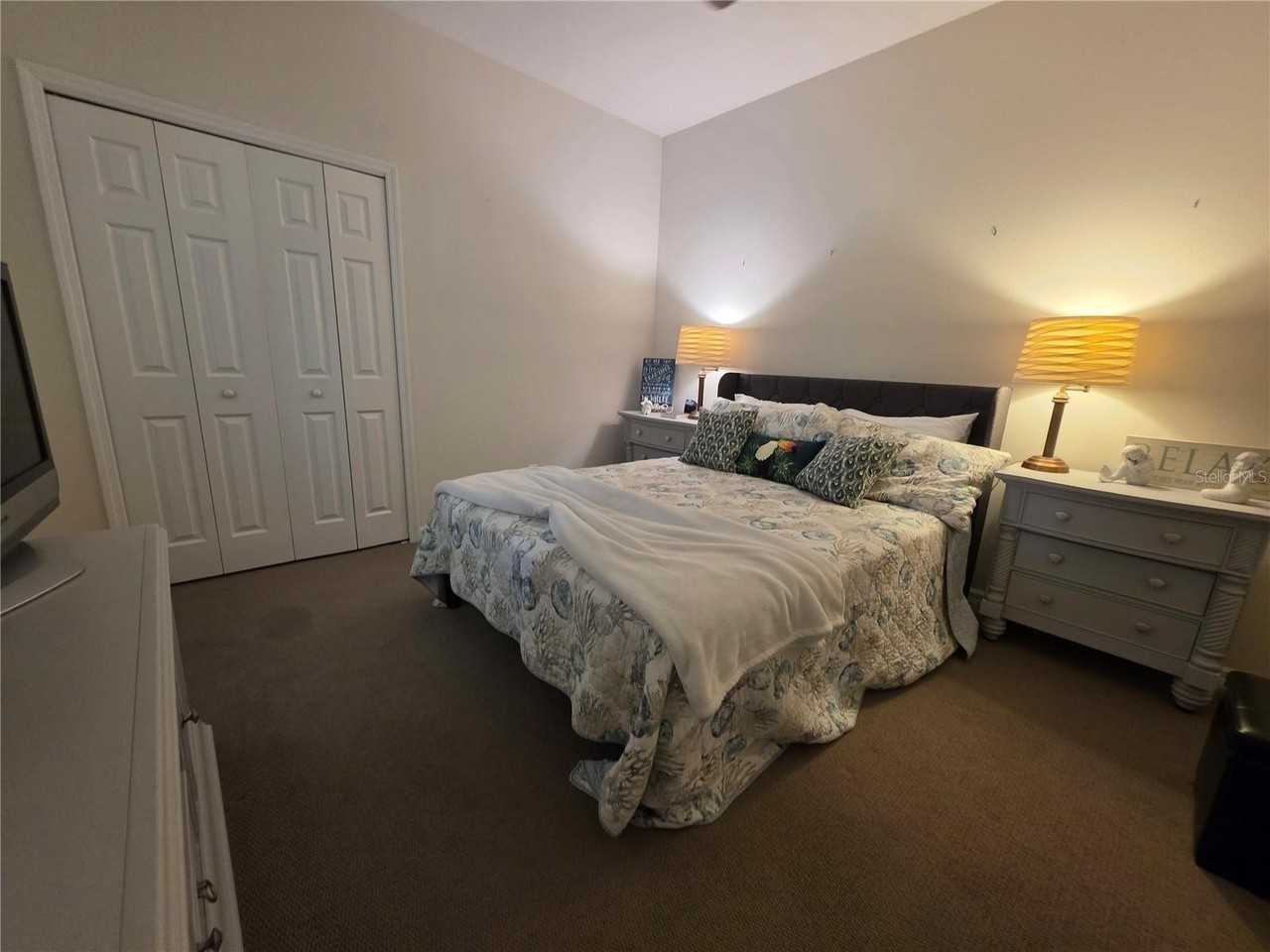 2937 Trustee Ave - Photo 4 of 14