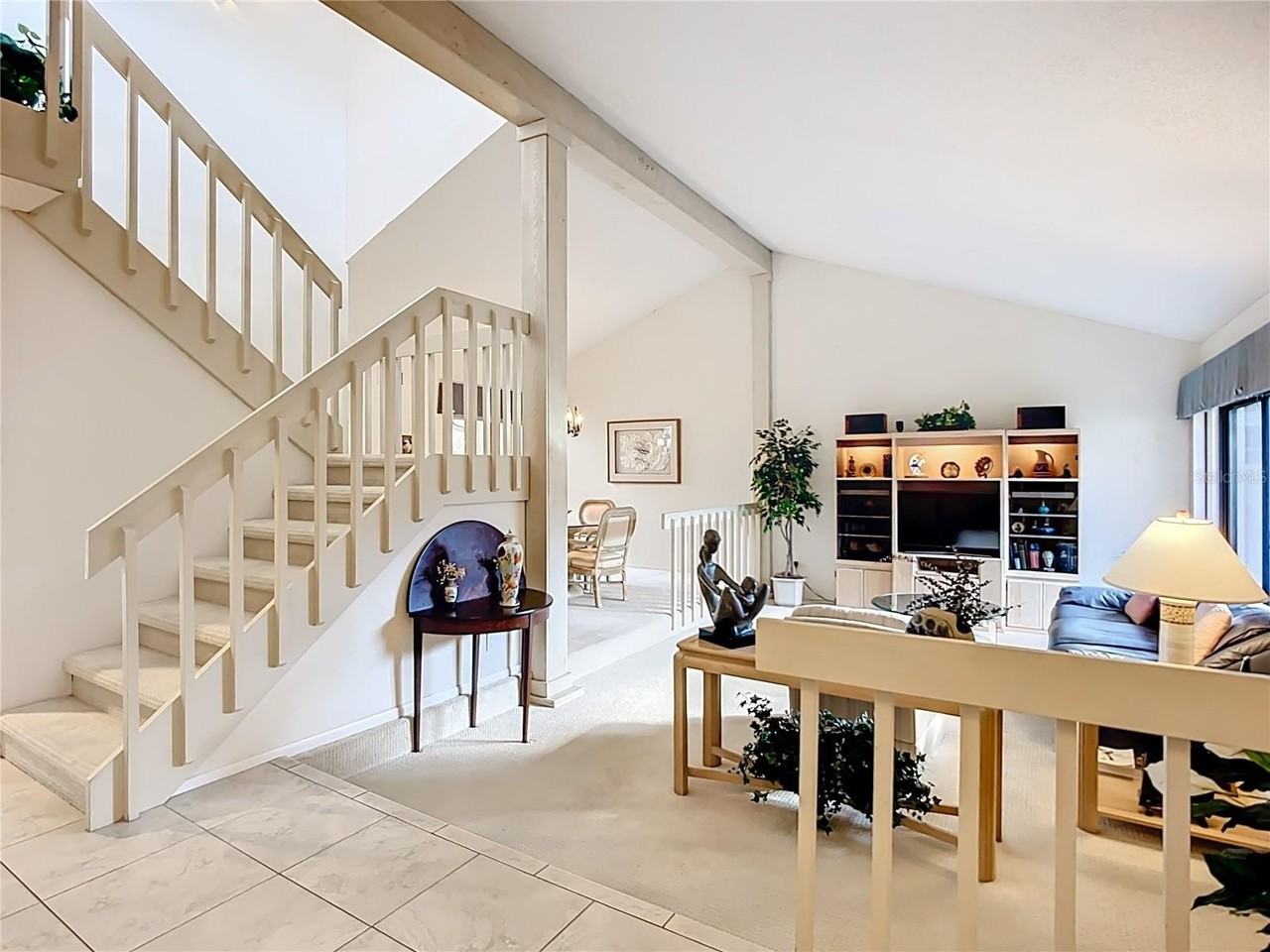 4683 Oak Hollow Dr #3 - Photo 4 of 48