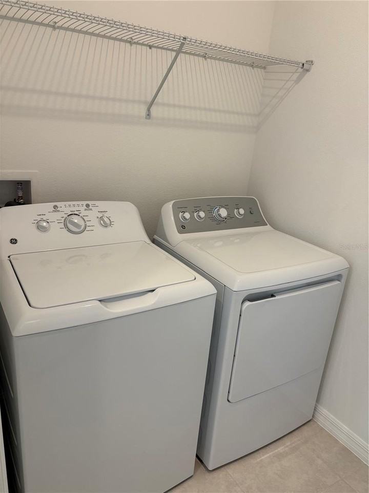 8629 SALTY SANDS STREET STREET - Photo 7 of 11