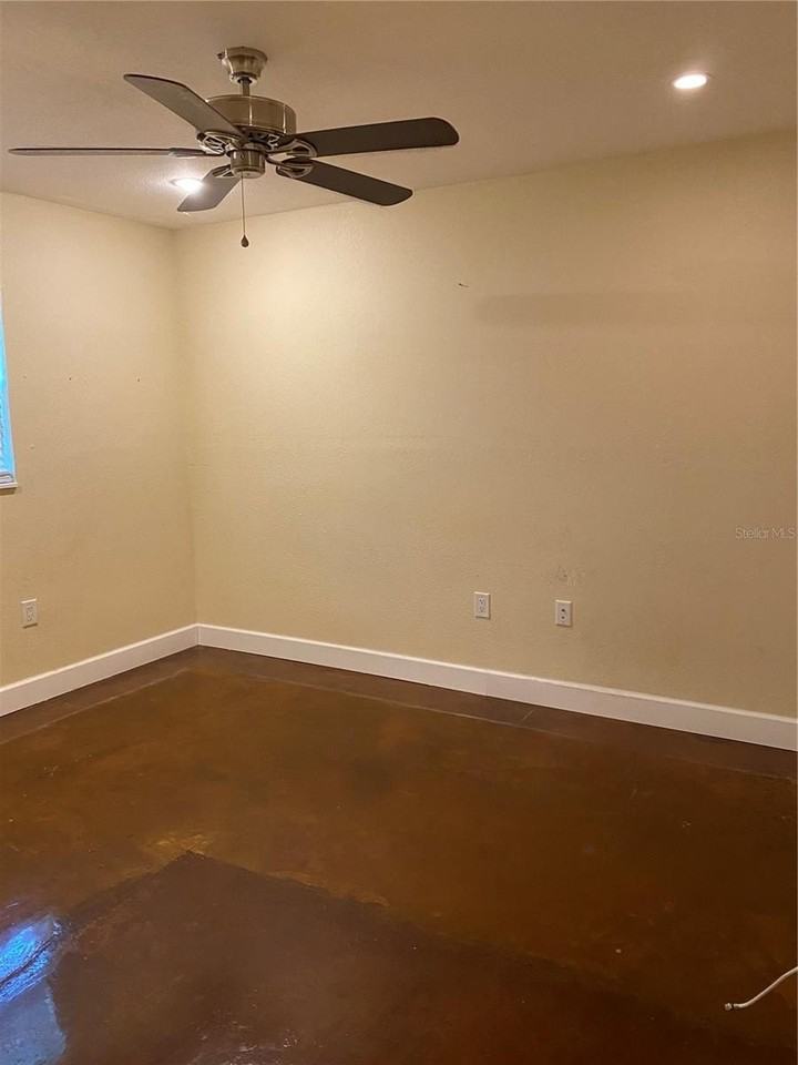 2133 Bougainvillea St - Photo 5 of 21