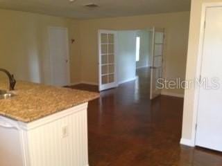 344 Beverly Rd - Photo 7 of 14