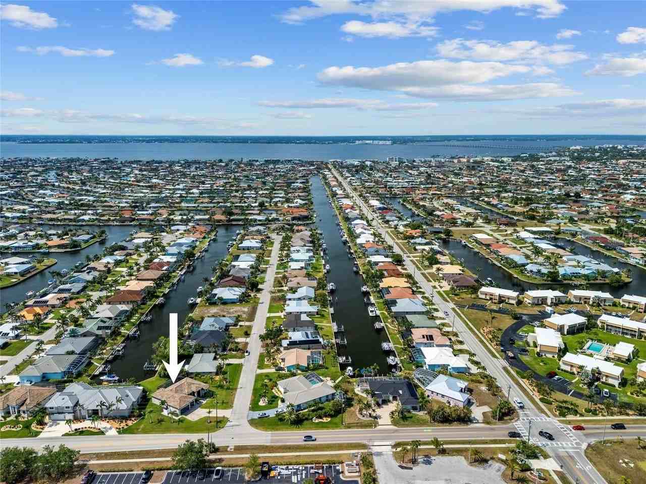 1099 Cimarron Dr - Photo 2 of 42