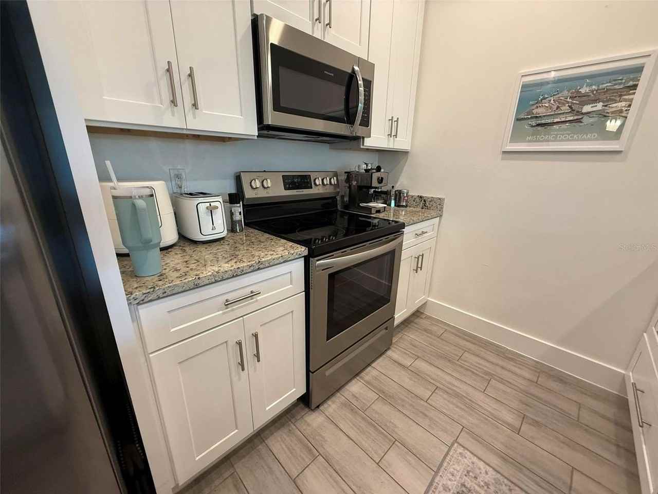 2301 Magdalina Dr #112 - Photo 4 of 17