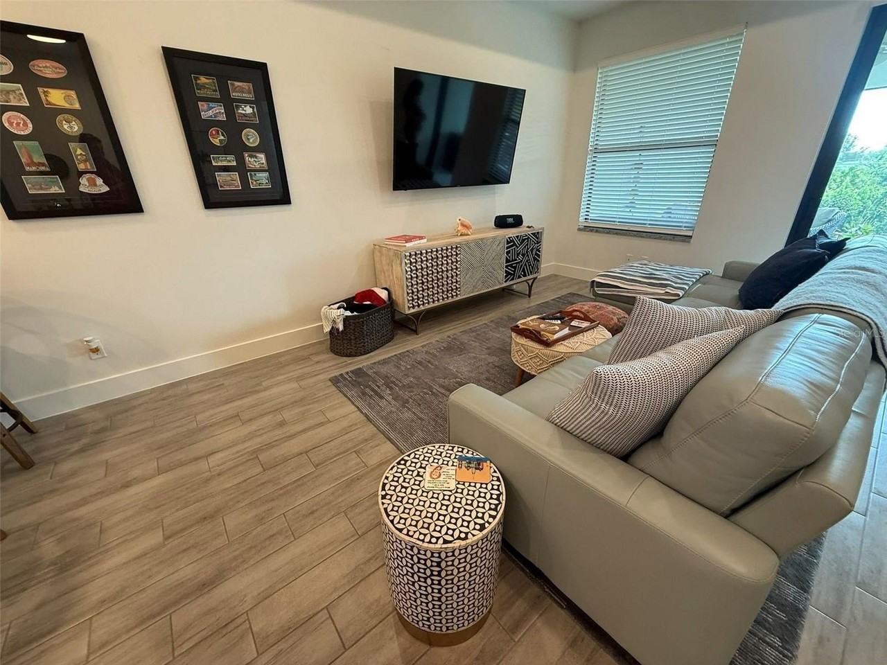 2301 Magdalina Dr #112 - Photo 7 of 17