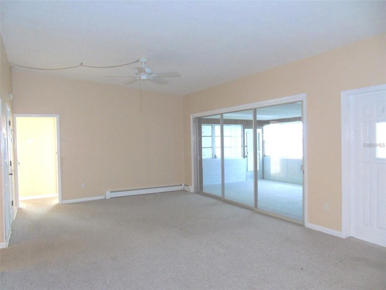 6326 Safford Ter - Photo 4 of 41