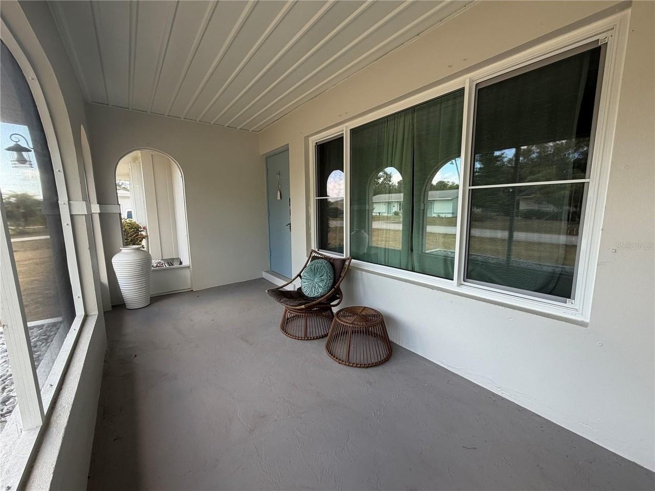 1595 Adrian St - Photo 5 of 20