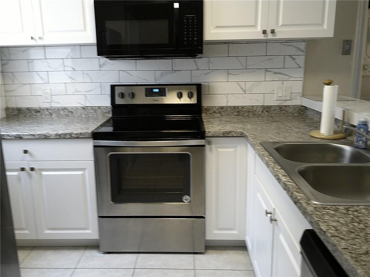 25050 Sandhill Blvd #8A1 - Photo 5 of 14