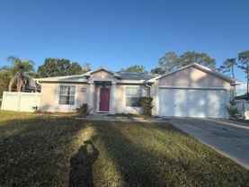 41 Pershing Ln - Photo 1 of 1