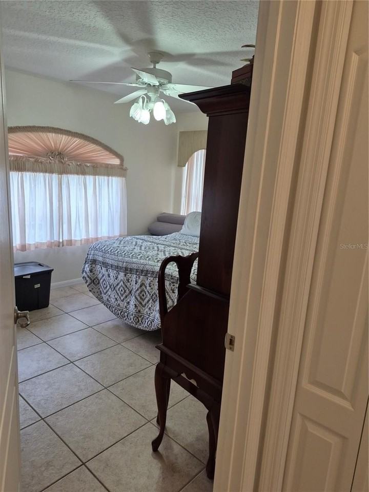 73 Lynbrook Dr #A - Photo 7 of 34