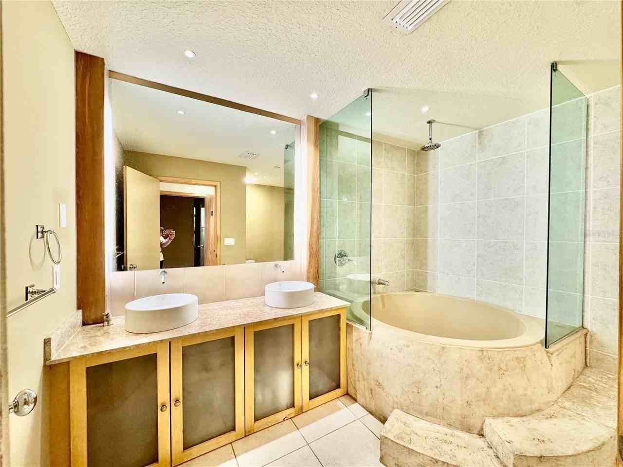 101 Palm Harbor Pkwy #425 - Photo 4 of 11