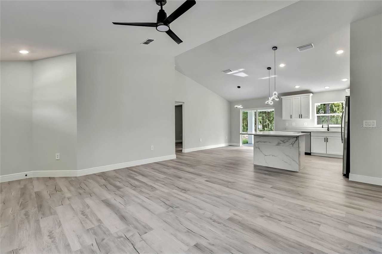 16487 Sw 55th Court Rd - Photo 4 of 12