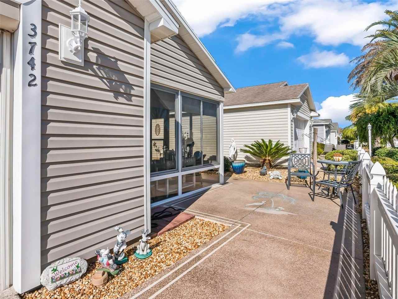 3742 Viscaya Ct - Photo 3 of 40