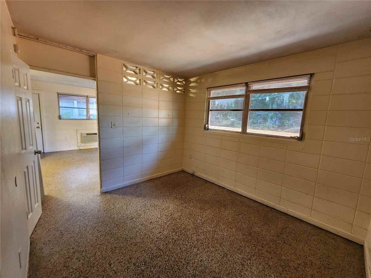 1933 Nw 4th Ave #B - Photo 4 of 22