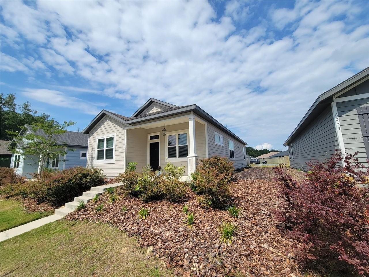 6323 Sw 47th Ter - Photo 2 of 25