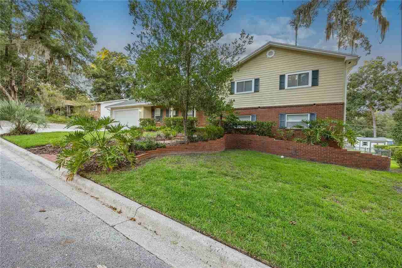 2026 Nw 19th Ln - Photo 5 of 43