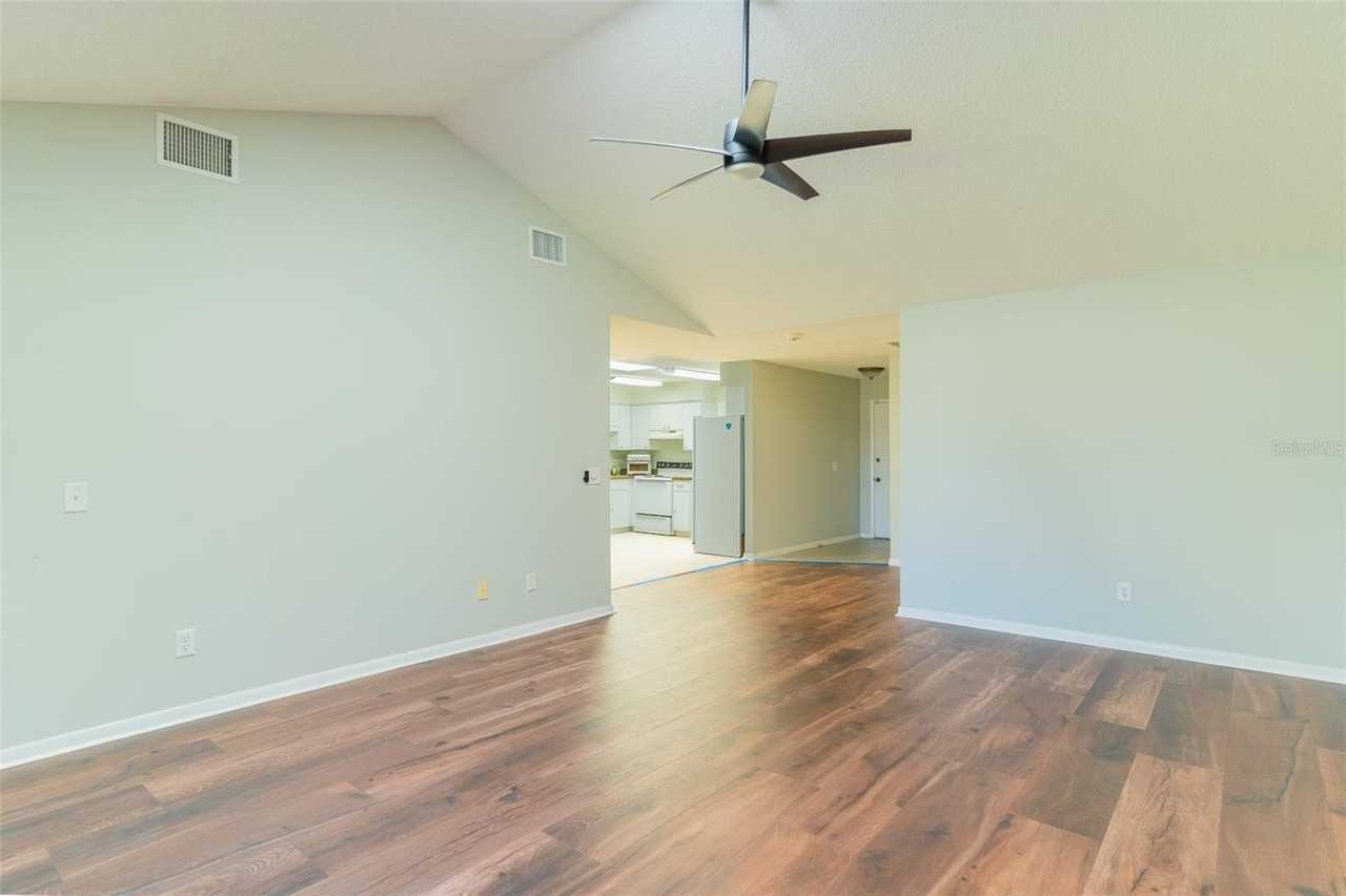 24 Buck Cir - Photo 7 of 19