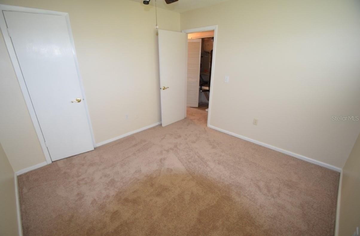 1920 E Edgewood Dr #N4 - Photo 5 of 20