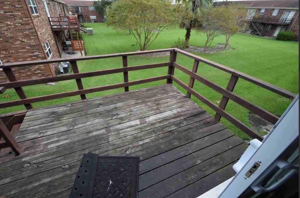 1920 E Edgewood Dr #N4 - Photo 6 of 20