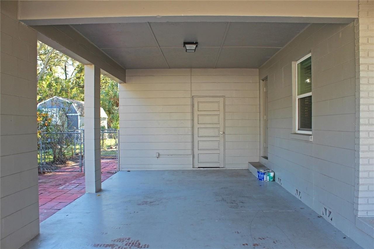 840 Susan Dr - Photo 4 of 27