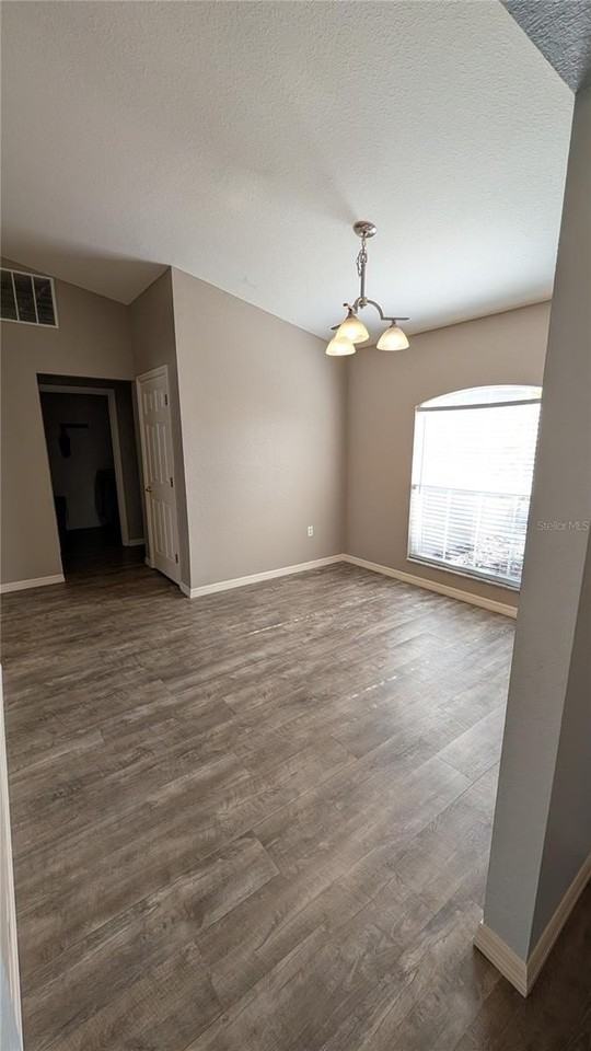 2764 Oak Hammock Loop - Photo 4 of 12