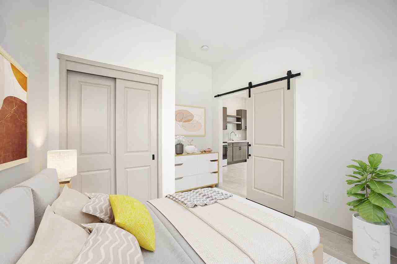 Terra Station - Photo 6 of 39