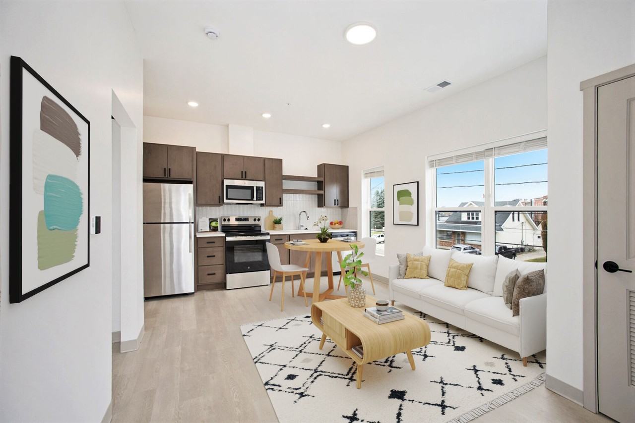 Terra Station - Photo 3 of 39