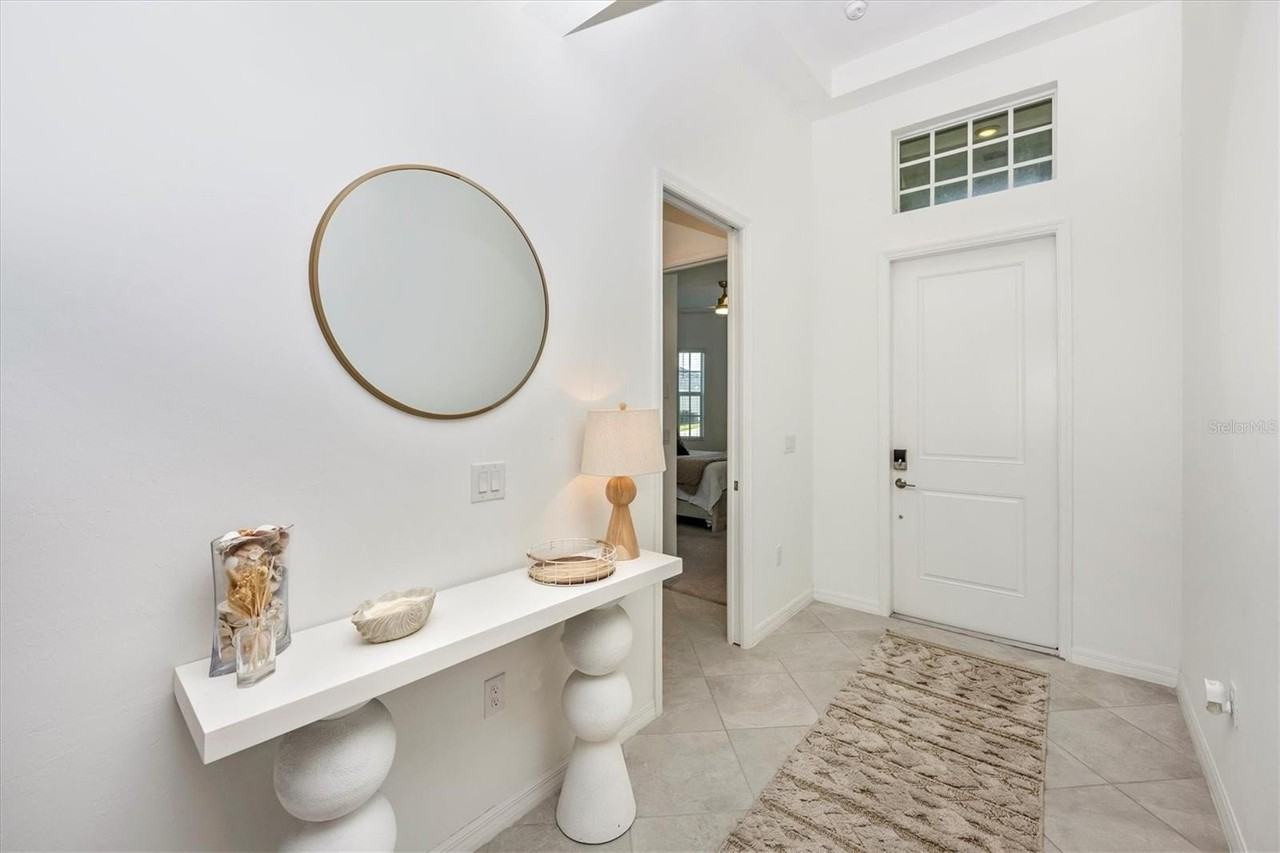 17380 Jadestone Ct - Photo 4 of 50