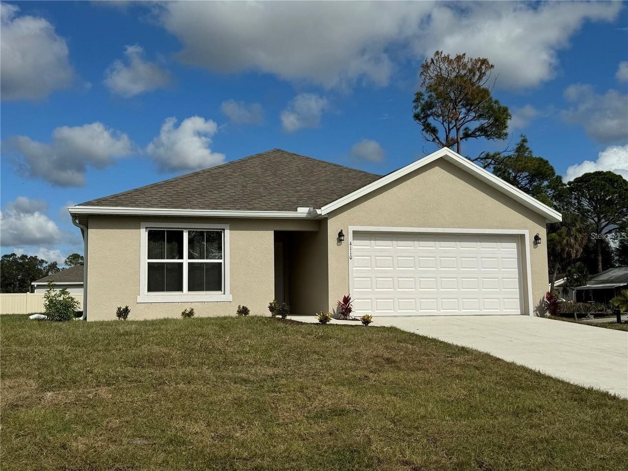 4110 Targee Ave - Photo 3 of 44