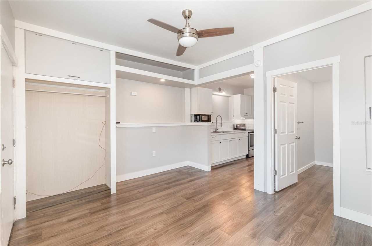 1401 E Alfred St #6 - Photo 2 of 13