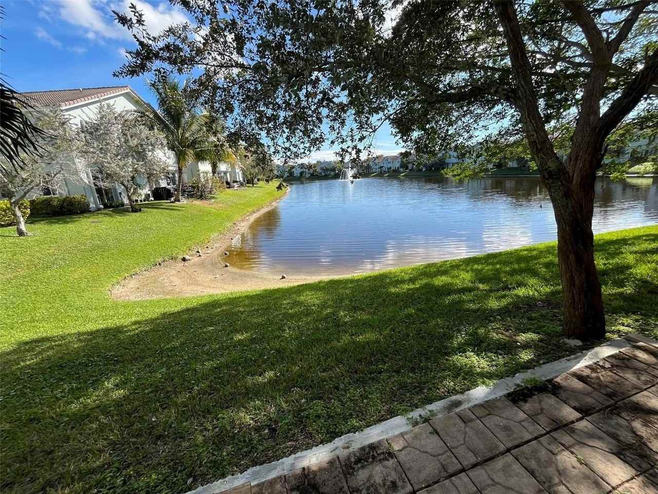 3076 Laurel Ridge Cir - Photo 5 of 12