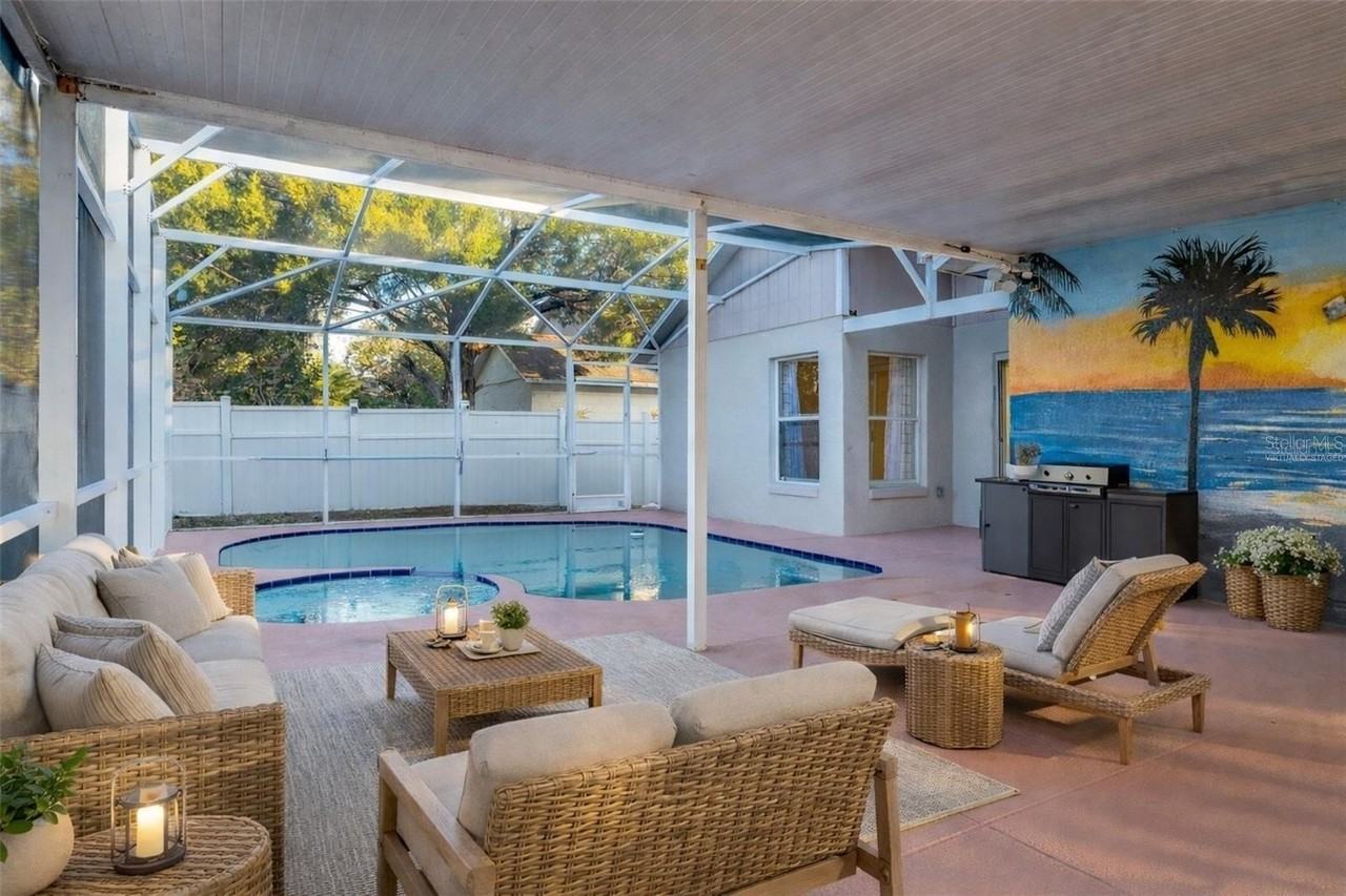 102 Ethan Ave - Photo 5 of 50